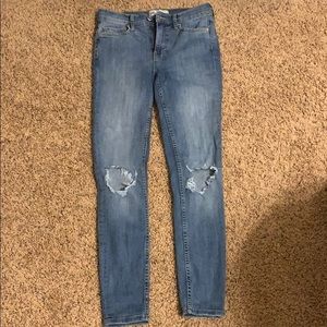 NEVER BEEN WORN- Free People Jeans